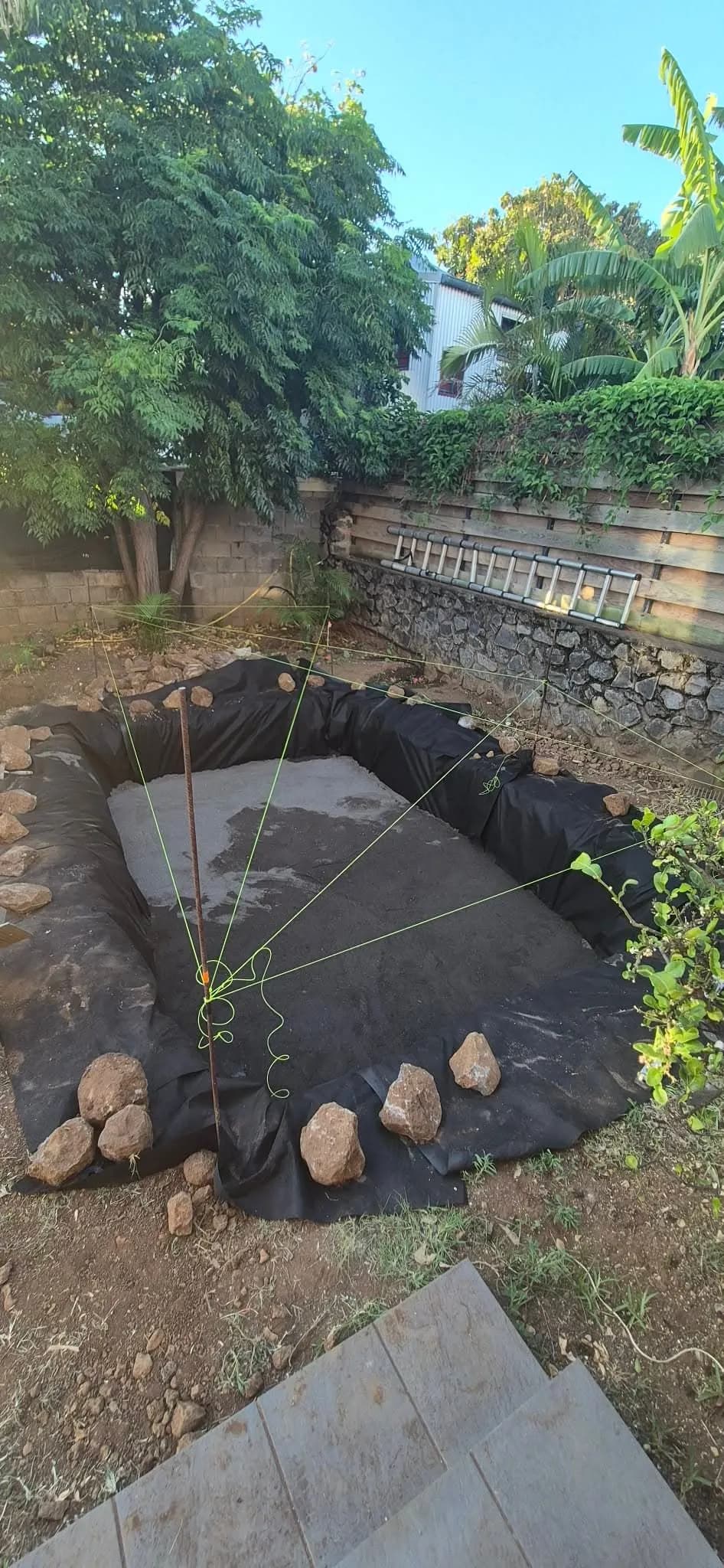 Location de minipelle avec chauffeur professionnel Tractoplaine à La Réunion